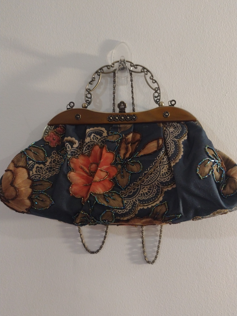 Vintage Floral Beaded Evening Clutch - Black & Tan - Picture 2 of 8